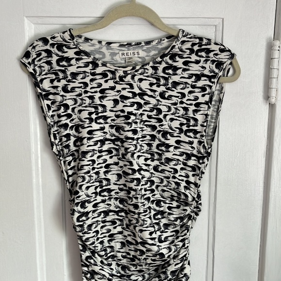 REISS Rica Print Jersey Stretch Ruched Dress - Picture 3 of 8